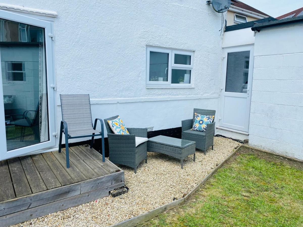 Arma Short Stays 122 - Spacious 3 Bed Oxford House Sleeps 6- Free Parkng For 2 Vehicles - Large Garden Exterior photo